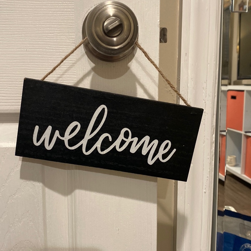 Welcome sign